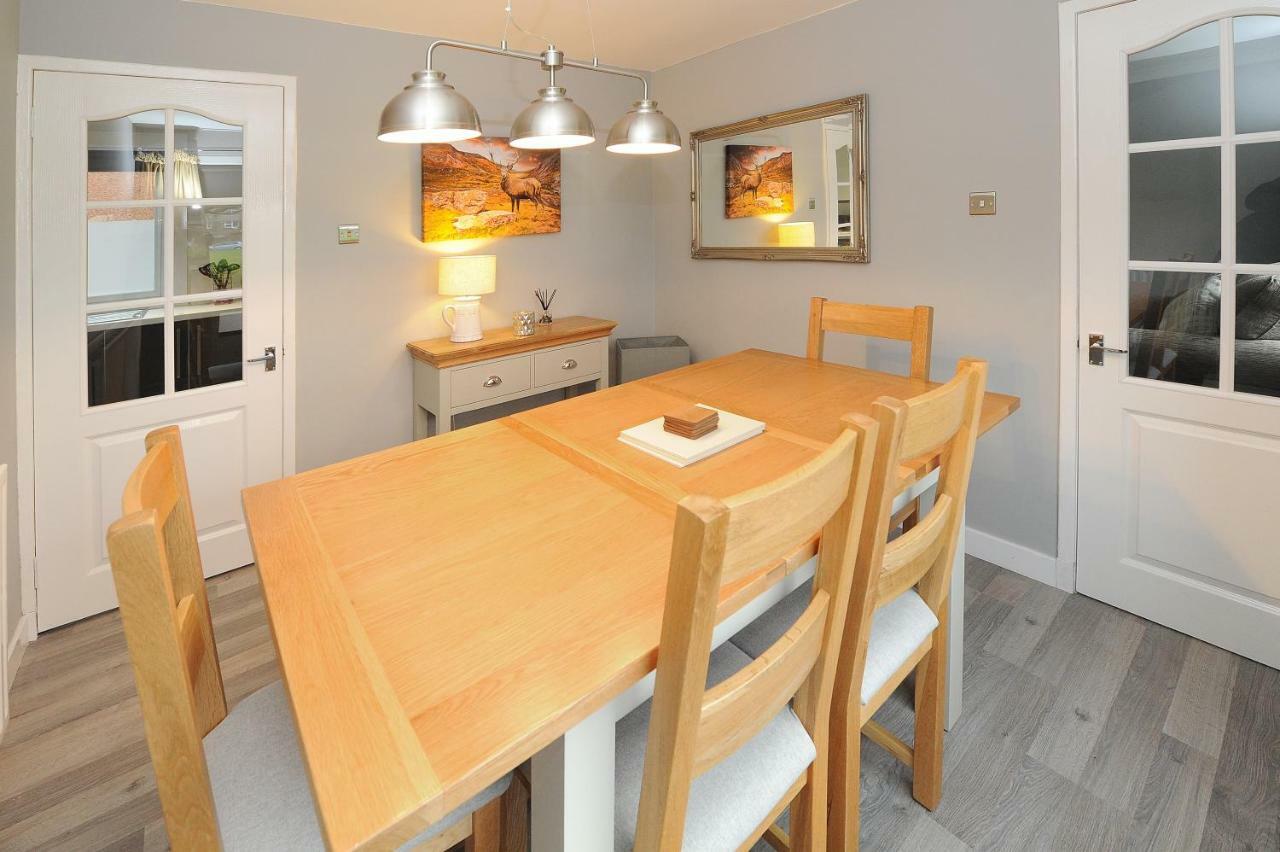 Three Bedroom Spacious House Stirling Exterior foto